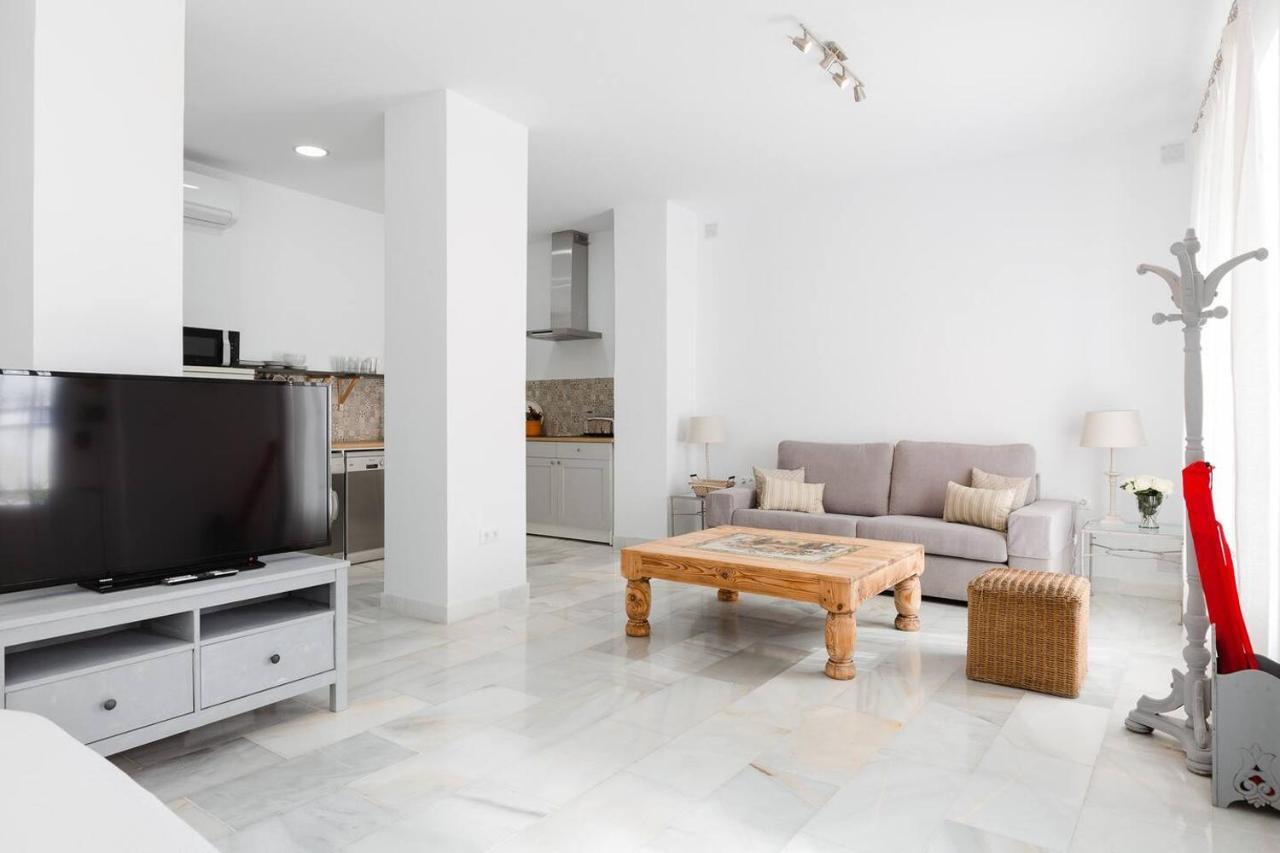 Loft En Primera Linea Del Paseo Maritimo Малага Екстер'єр фото
